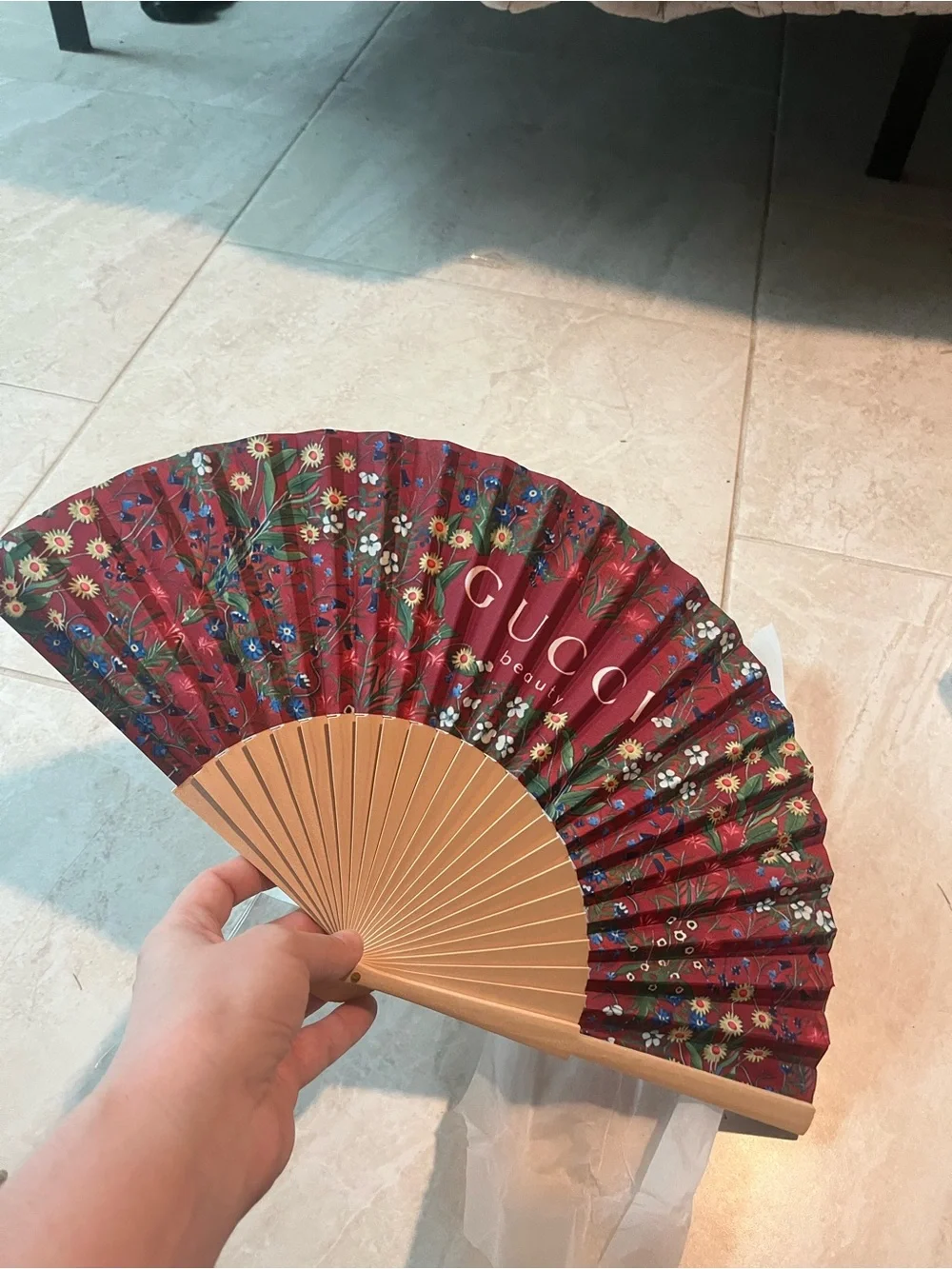 Gucci Red Floral Folding Hand Fan with Beige Frame